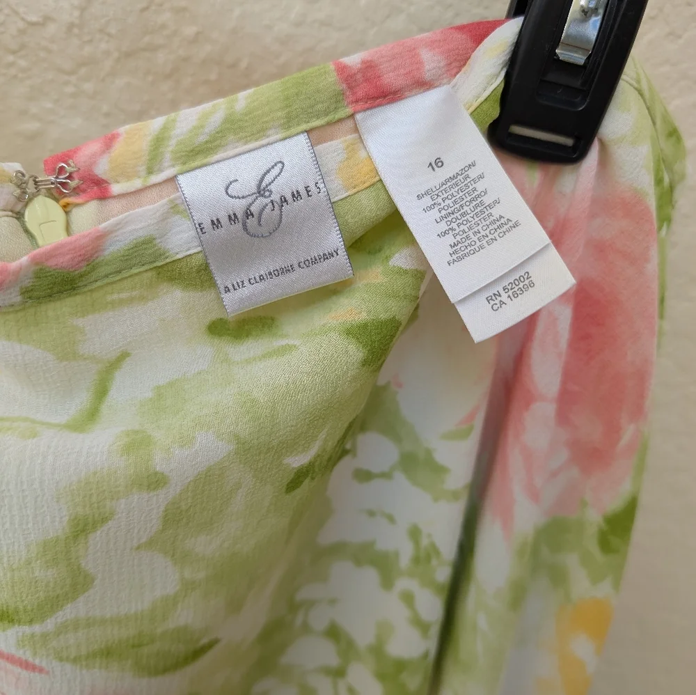 Garden Spring Vibrant Floral Water Color Skirt By Emma James. Size 16 - Picture 2 of 5